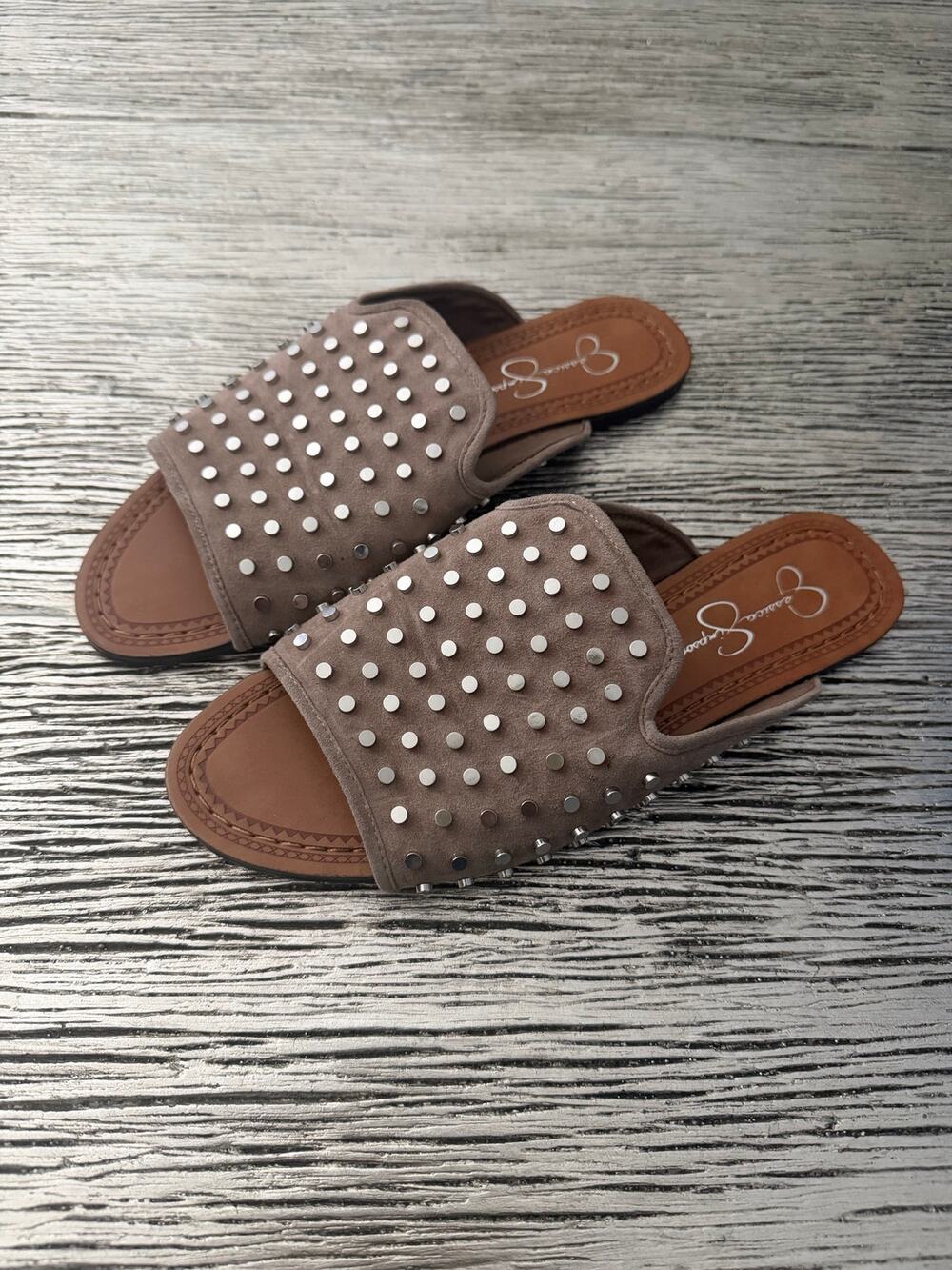 Jessica Simpson Taupe Studded Slide Sandals women’s size  8.